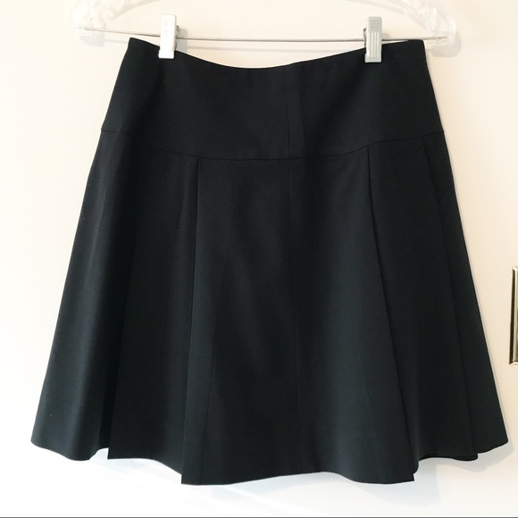Banana Republic Dresses & Skirts - Banana Republic skirt.